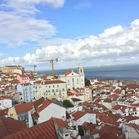 Apartment Penthouse Magnificent River View In Alfama Lisbon